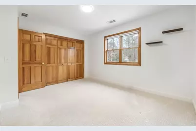 10 Alden St, Ludlow, MA 01056 - Photo 26