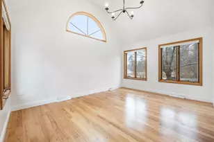 10 Alden St, Ludlow, MA 01056 - Photo 12