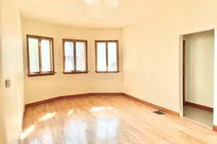 150 Spruce St, Watertown, MA 02472 - Photo 4