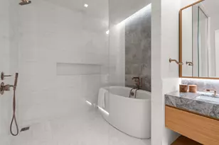 45 Temple St, Boston, MA 02114 - Photo 16