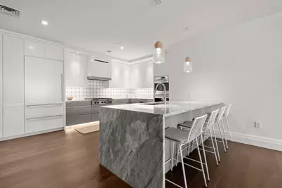 45 Temple St #506, Boston, MA 02114 - Photo 2