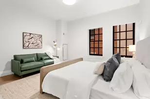 45 Temple St, Boston, MA 02114 - Photo 12