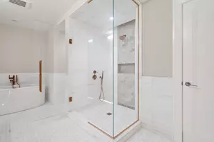 45 Temple St, Boston, MA 02114 - Photo 14