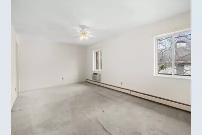 611 Watertown St #14, Newton, MA 02460 - Photo 14