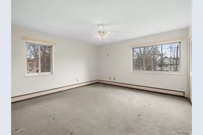 611 Watertown St #14, Newton, MA 02460 - Photo 10