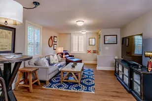 53 Raymond St, Manchester by the Sea, MA 01944 - Photo 18