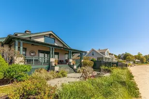 53 Raymond St, Manchester by the Sea, MA 01944 - Photo 2