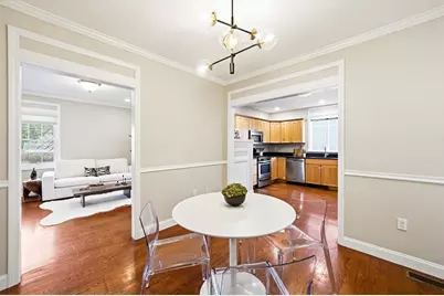 38 Pickering St #A, Winchester, MA 01890 - Photo 8