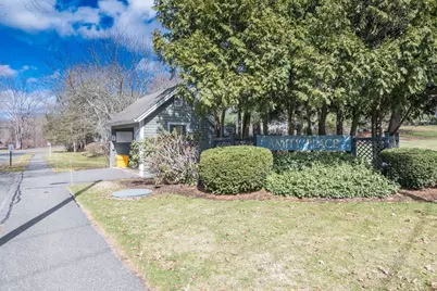 60 Amity Place #60, Amherst, MA 01002 - Photo 2