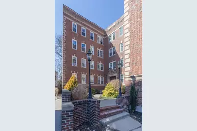 22 Concord Ave #10, Cambridge, MA 02138 - Photo 16