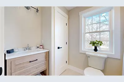 46 Hastings Avenue, Worcester, MA 01606 - Photo 34