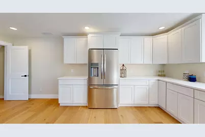 46 Hastings Avenue, Worcester, MA 01606 - Photo 12