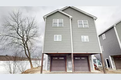 46 Hastings Avenue, Worcester, MA 01606 - Photo 2