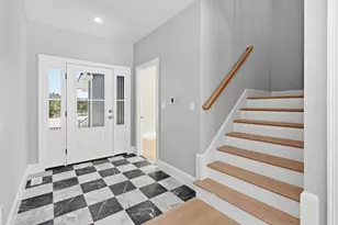 66 Parish Rd, Georgetown, MA 01833 - Photo 2