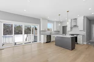 66 Parish Rd, Georgetown, MA 01833 - Photo 4