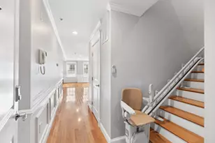 100 Burrill St, Swampscott, MA 01907 - Photo 4