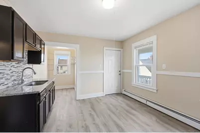 28-30 Cherrelyn St, Springfield, MA 01104 - Photo 18