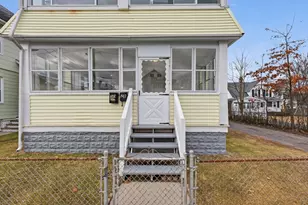 28-30 Cherrelyn St, Springfield, MA 01104 - Photo 2