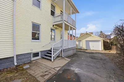 28-30 Cherrelyn St, Springfield, MA 01104 - Photo 30