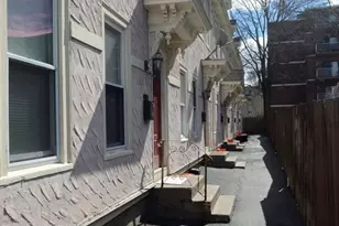 68 Elm St, Marlborough, MA 01752 - Photo 14