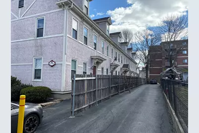 68 Elm St #B, Marlborough, MA 01752 - Photo 18