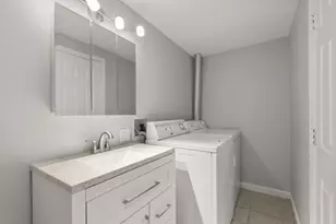 12-14 Shannon St, Boston, MA 02135 - Photo 12