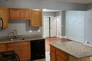 34 Nassau St, Chicopee, MA 01013 - Photo 2