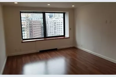 65 E India #9A, Boston, MA 02110 - Photo 6