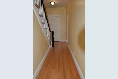 68 Elm St #B, Marlborough, MA 01752 - Photo 8