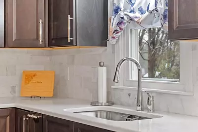 225 Leominster Road, Lunenburg, MA 01462 - Photo 6