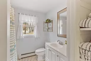 225 Leominster Rd, Lunenburg, MA 01462 - Photo 16