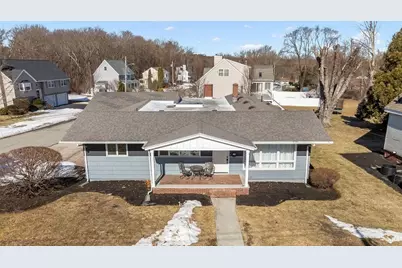 212 Monument St, Haverhill, MA 01832 - Photo 2