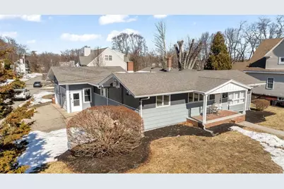 212 Monument St, Haverhill, MA 01832 - Photo 22