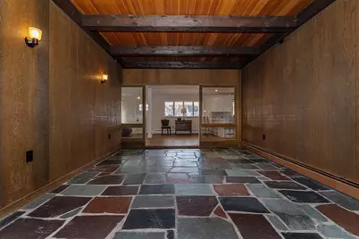 212 Monument St, Haverhill, MA 01832 - Photo 14