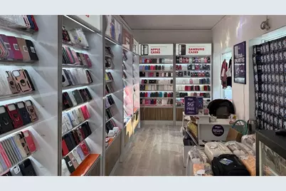 569 Main St #2, Barnstable, MA 02601 - Photo 6