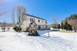 1 Honeysuckle Cir, Hopkinton, MA 01748 - Photo 4