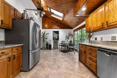 9 Karen Ln, Abington, MA 02351 - Photo 4