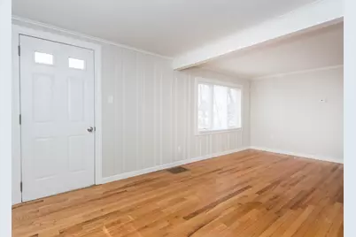 203 College Farm Road, Waltham, MA 02452 - Photo 4