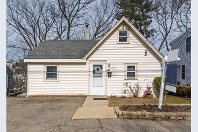 203 College Farm Road, Waltham, MA 02452 - Photo 2