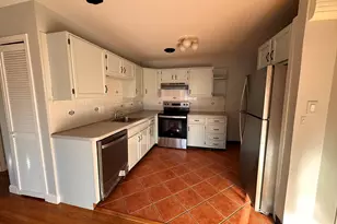 133 Warren St, Watertown, MA 02472 - Photo 2