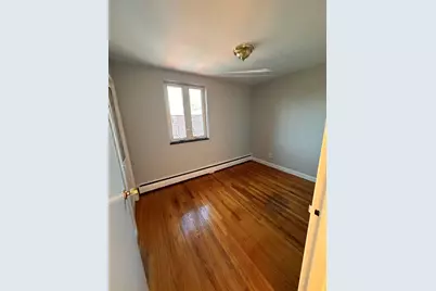 133 Warren St #8, Watertown, MA 02472 - Photo 8
