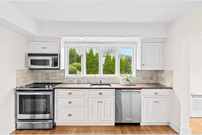 56 Margin St, Cohasset, MA 02025 - Photo 6