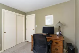 12 Harborwood Dr, Franklin, MA 02038 - Photo 24