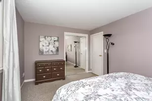 12 Harborwood Dr, Franklin, MA 02038 - Photo 18