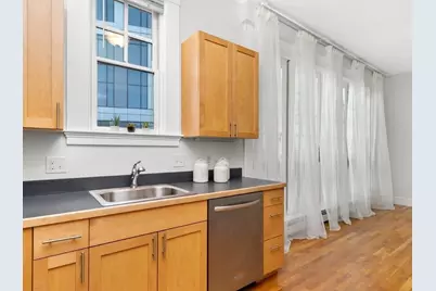80 Webster Ave #4M, Somerville, MA 02143 - Photo 8