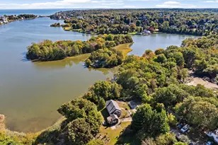 37 Richards Rd, Hull, MA 02045 - Photo 10