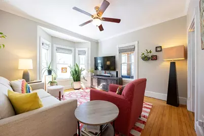 7 Elm St, Boston, MA 02136 - Photo 10