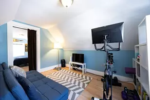 7 Elm St, Boston, MA 02136 - Photo 26