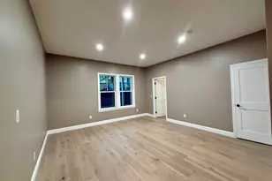 24 Chelmsford, Chelmsford, MA 01824 - Photo 2