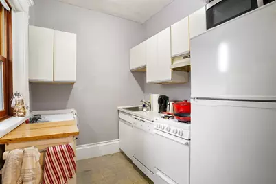 8 Garrison Street #710, Boston, MA 02116 - Photo 4